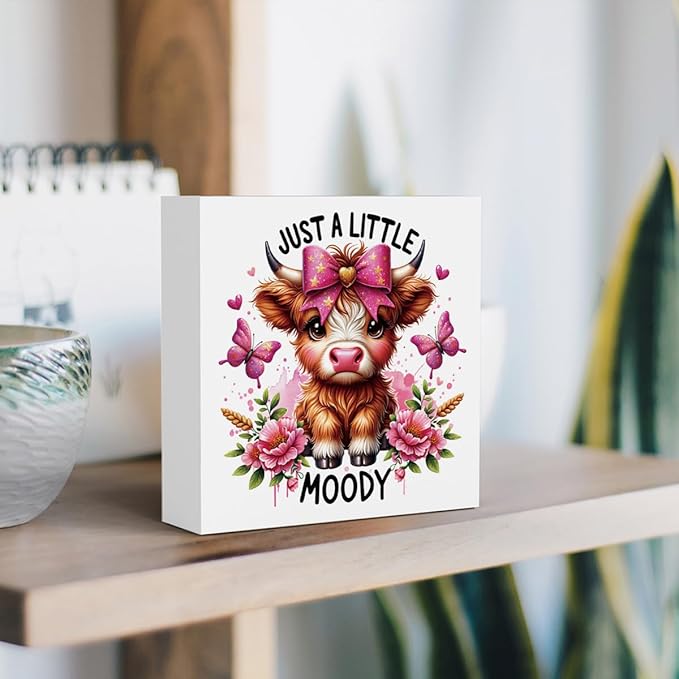 Cute Highland Cow Baby Decor, Cow With Pink Bow, Highland Cow Gifts for women, Highland Cow Decor, Highland Cow Nursery Decor, Wooden Box Decor Sign for Home Farmhouse Office Living Room Table Shelf-Ruum Studio Home