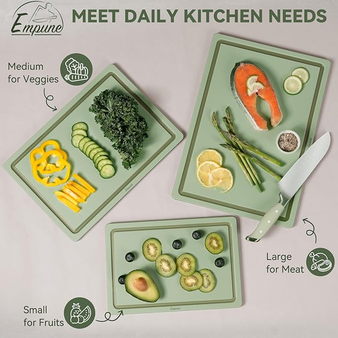 Empune Plastic Cutting Board Set, Recycled Plastic Cutting Boards for Kitchen (Set of 3), Dishwasher Safe Large Chopping Board with Holder, Non-slip Feet and Juice Grooves, Nonporous, Green-Ruum Studio Home