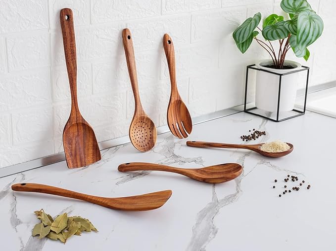 Zulay Kitchen 6-Piece Wooden Cooking Spoons Set – Heat-Resistant, Smooth Teak Utensils with Comfort Grip – Lightweight & Durable – Easy to Clean, Perfect for Non-Stick Cookware-Ruum Studio Home