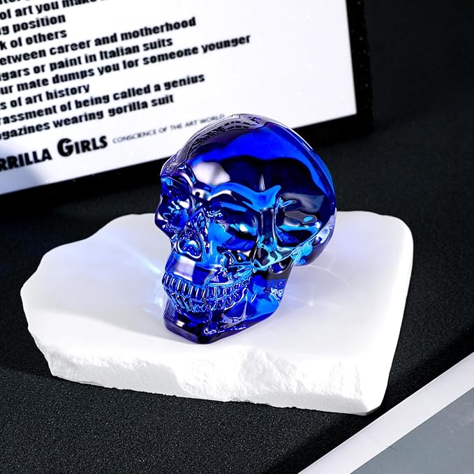 Model Statue for Halloween Decor Indoor Blue Crystal Skull Decorative Figurine Gifts for Women Husbands Halloween Head Figurine Decoration Gift (Blue Skull)-Ruum Studio Home