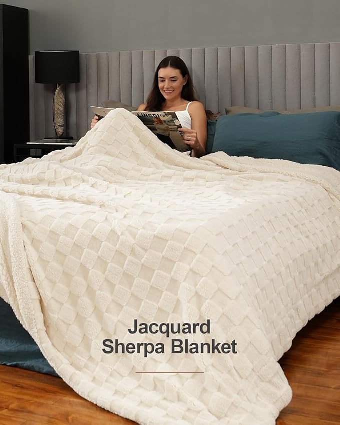 Pawque Super Soft Cozy Throw Blanket for Couch Bed - Fluffy Sherpa Fleece Reversible Thick Warm Fuzzy Blanket for All-Season, 3D Checkered Jacquard Elegant Decorative Blankets, Cream White, 50" x 60"-Ruum Studio Home