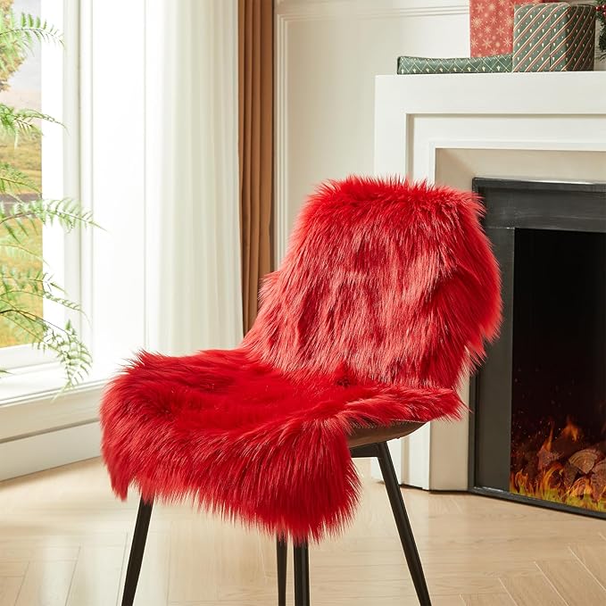 AMTOVO Faux Fur Rug, Red Small Area Rug, Fluffy Sheepskin Rug, Fuzzy Ultra Soft 2 x 3 ft Shag Rugs for Bedroom Sofa Throw Cushion Room Decor, Sheepskin-Ruum Studio Home