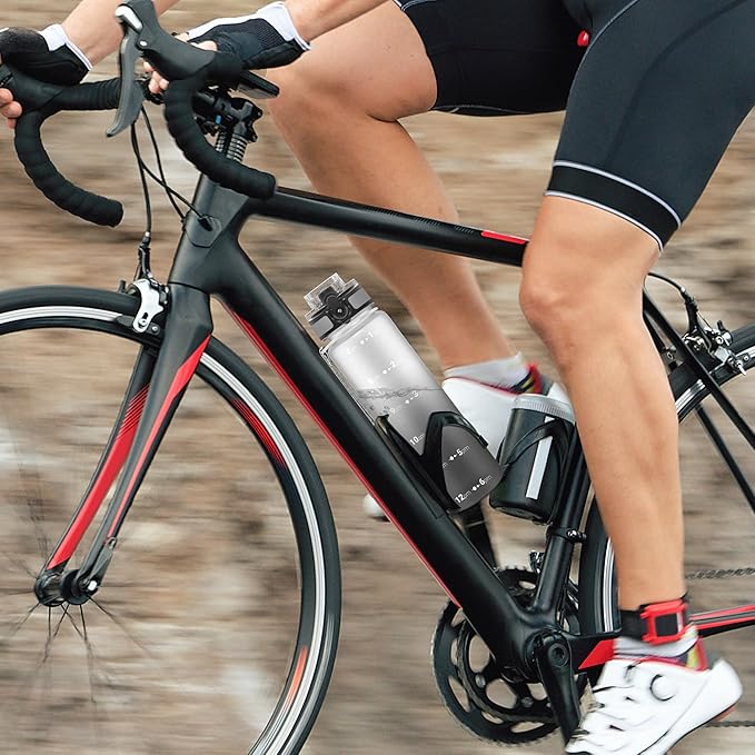 OLDLEY 32 oz Water Bottle, Motivational Water Bottle with Time Marker, Sports Water Bottle With Strap, Leakproof & BPA Free Large Water Bottles for School, Gym, Travel, Outdoor, Tritan,White&Black-Ruum Studio Home