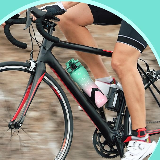 OLDLEY 25 oz Motivational Water Bottle, Sports Water Bottle with Strap, Leakproof BPA Free Large Water Bottles for School, Gym, Travel, Outdoor, Tritan, Green&Pink-Ruum Studio Home