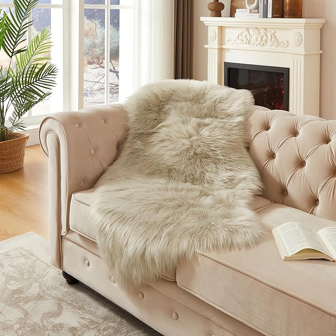 AMTOVO Faux Fur Rug, Beige Area Rug, Fluffy Sheepskin Rug, Fuzzy Ultra Soft 2 x 4 ft Shag Rugs for Bedroom Sofa Throw Cushion Room Decor, Sheepskin-Ruum Studio Home