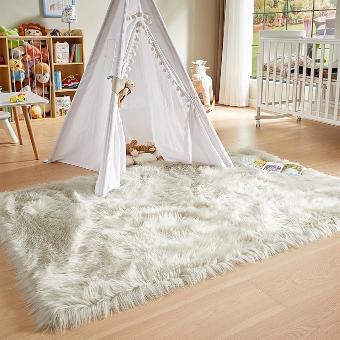 AMTOVO Faux Fur Sheepskin Rug for Living Room, 4 x 6 ft Light Grey Fluffy Area Rug for Bedroom, Playroom, Luxury Room Decor, Rectangle-Ruum Studio Home