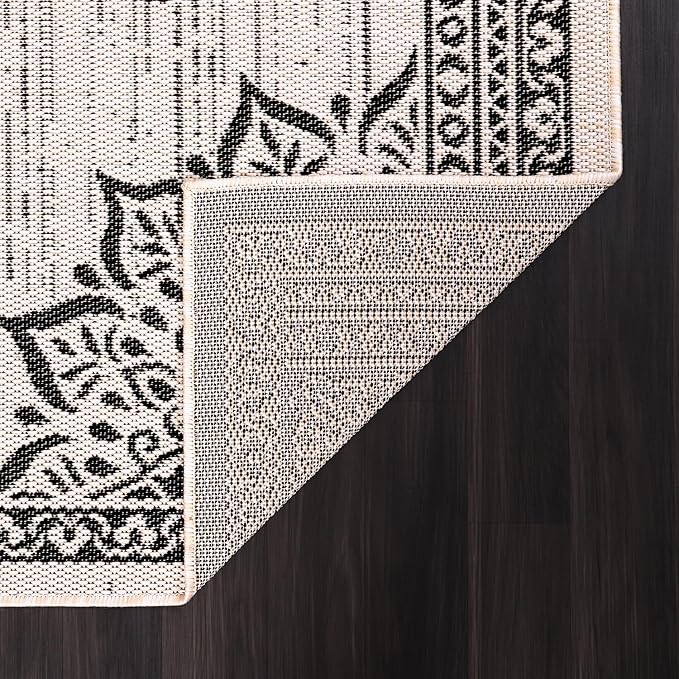 CAMILSON Outdoor Rug, 5x7 Medallion White Black Modern Area Rugs for Indoor and Outdoor Patios, Kitchen and Hallway Mats, Washable Porch Deck Outside Carpet (Medallion White, 5 x 7)-Ruum Studio Home