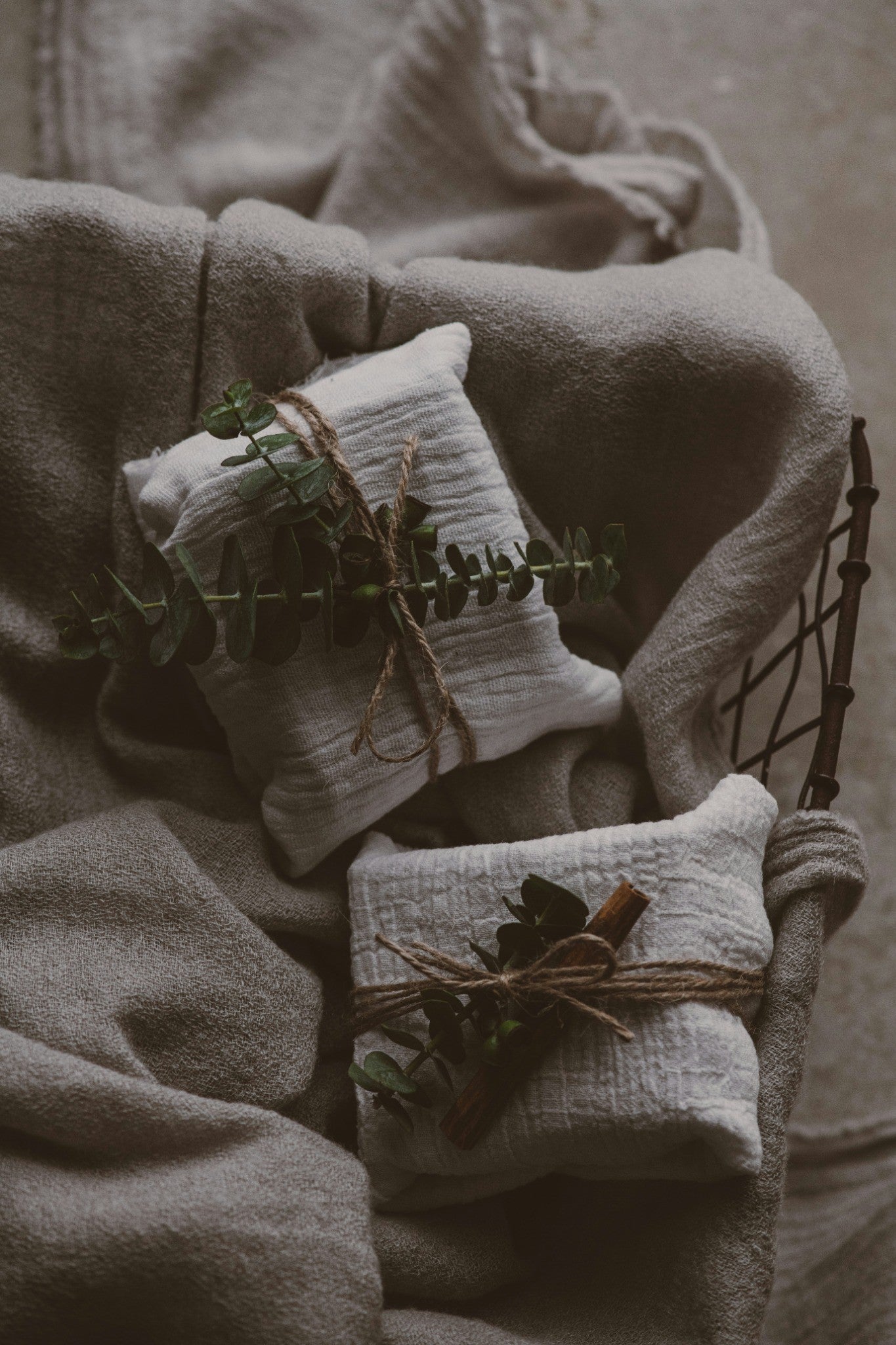 Blankets & Throws