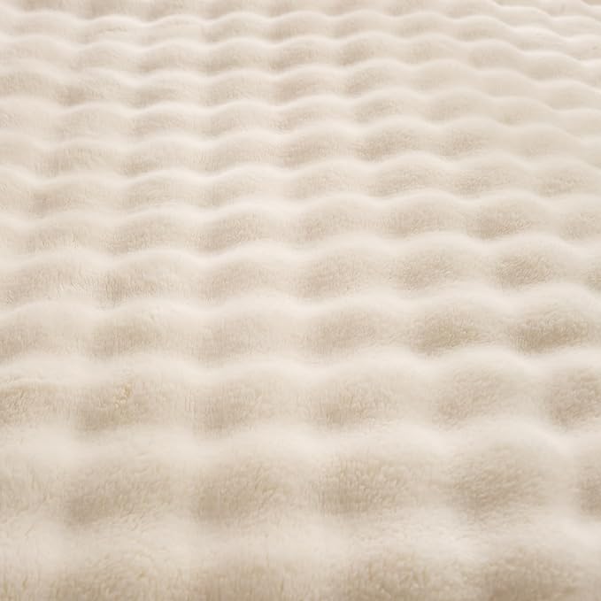 YUSOKI Luxury 3D Bubble Throw Blanket 3.1lb,All Ages,Home Decoration, (Ivory,60 * 80inches)-Ruum Studio Home