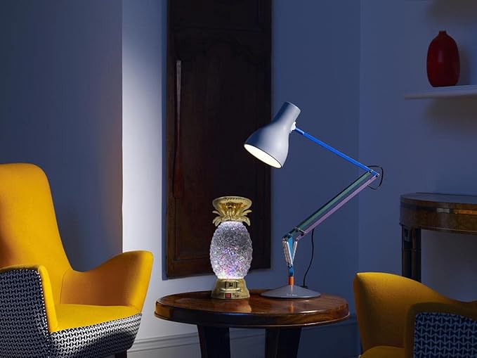 YAKii 9.5" Pineapple LED Color Changing Shine Lava Lamp,Swirling Water Waves Lamp Kid Safe Battery/USB Cable Operated,Table Lamp Candle Holder Table Decoration Gold-Ruum Studio Home