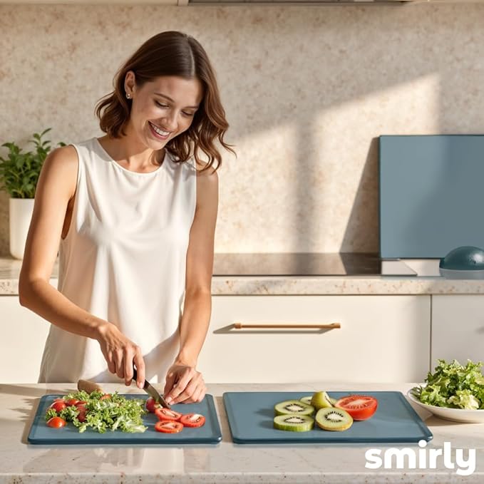 SMIRLY Plastic Cutting Board Set 3 Pieces, Non-Slip Dishwasher Safe Chopping Boards for Kitchen, Blue-Ruum Studio Home