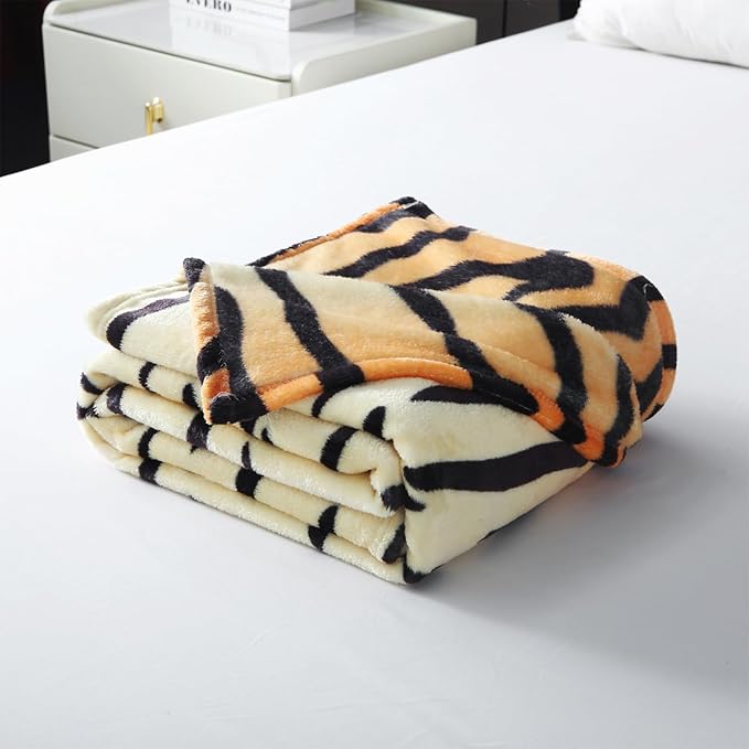 MERRYLIFE Tiger Stripe Print Throw Blanket Decorative Fleece Throw | Ultra-Plush Colorful | Couch Blanket Travel Lap | Home Gift Use(50" 60",Tiger)-Ruum Studio Home