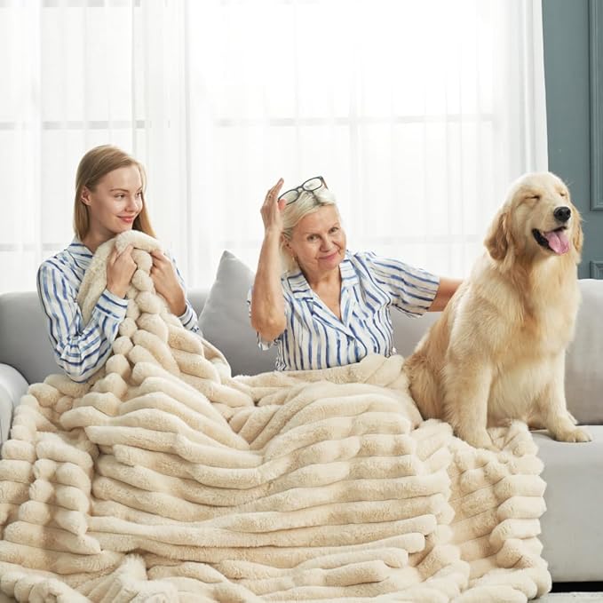 Cozy Bliss Faux Fur Throw Blanket for Couch, Cozy Warm Plush Striped Blanket for Sofa Bedroom Living Room,60 * 80 Inches Beige-Ruum Studio Home