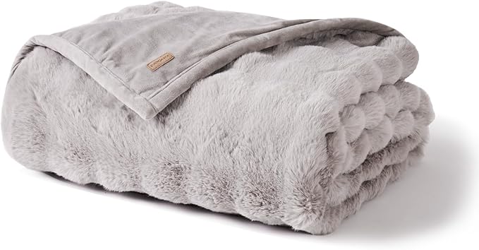 EVERGRACE Ultra Soft Luxury Fluffy Ridgeline Faux Rabbit Fur Throw Blanket, Thick Warm Fuzzy Blankets for Winter, Cozy Plush Reversible Blanket for Couch, Bed, Sofa, Taupe, 80x90 Inches, 870 GSM-Ruum Studio Home