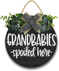 Grandbabies Spoiled Here Hanging Wall Sign for Front Door Home Kitchen Decor Rustic Wooden Round Sign Wall Decoration for Kitchen Dining Room Living Room Bedroom Outdoor-Ruum Studio Home