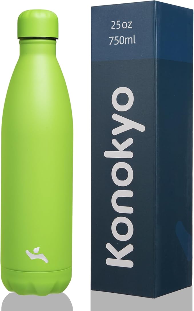 Insulated Water Bottles,25 oz Double Wall Stainless Steel Vacumm Metal Flask for Sports Travel,Green-Ruum Studio Home