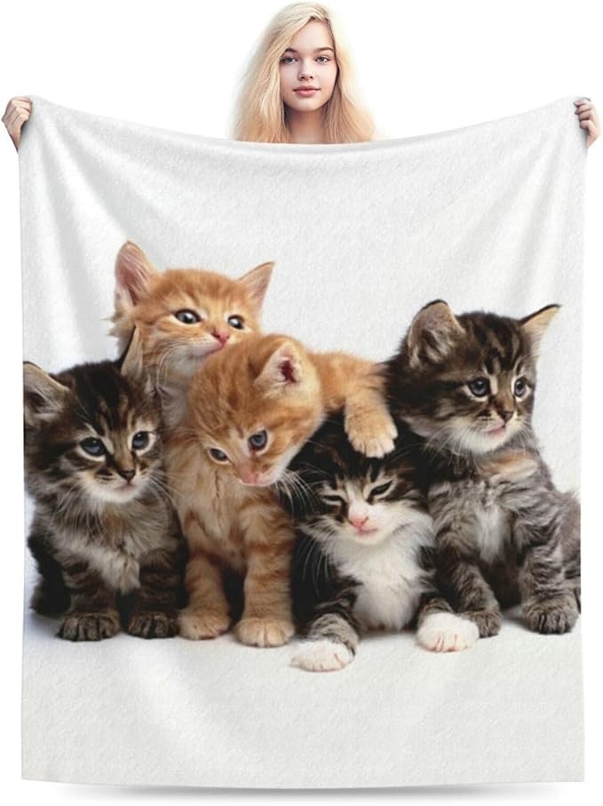 HGOD DESIGNS Cats Throw Blanket Ultra Soft Warm All Season Kittens Family Cats Decorative Fleece Blankets for Bed Chair Car Sofa Couch Bedroom 40"X50"-Ruum Studio Home