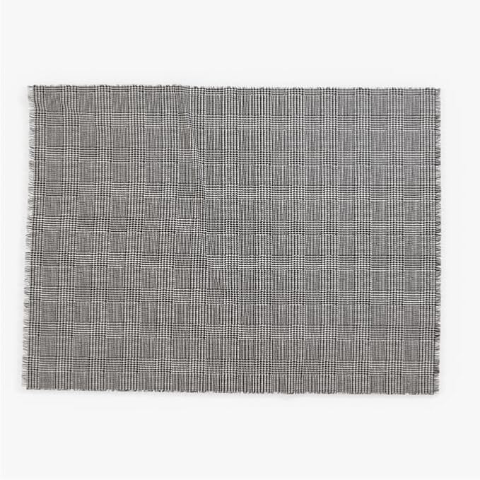 Outer Bug Shield Outdoor Throw Blanket w/Insect Shield Repellent Gear Technology- Lightweight Insect-Repellent Outdoor Blanket, Camping, Picnic & Beach Blanket, Houndstooth, 50”W x 60”-Ruum Studio Home