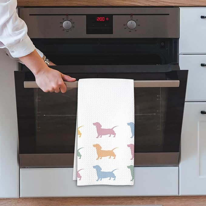 Dachshund Kitchen Towel, Waffle Weave Microfiber Wiener Dog Hand Towel, for Women, Dachshund Decor Accent for Bathroom or Kitchen-Ruum Studio Home