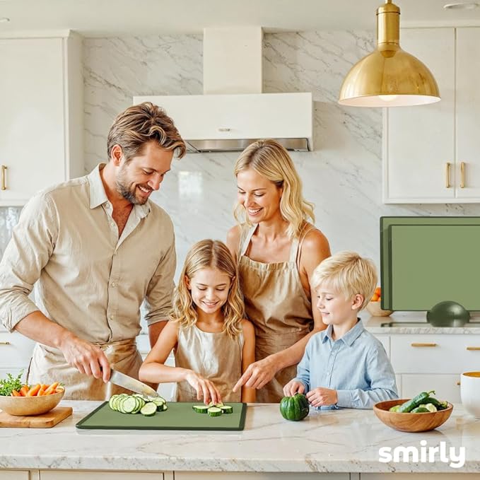 SMIRLY Plastic Cutting Board Set with Holder 3 Pieces, Non-Slip Dishwasher Safe Chopping Boards for Kitchen, Green-Ruum Studio Home