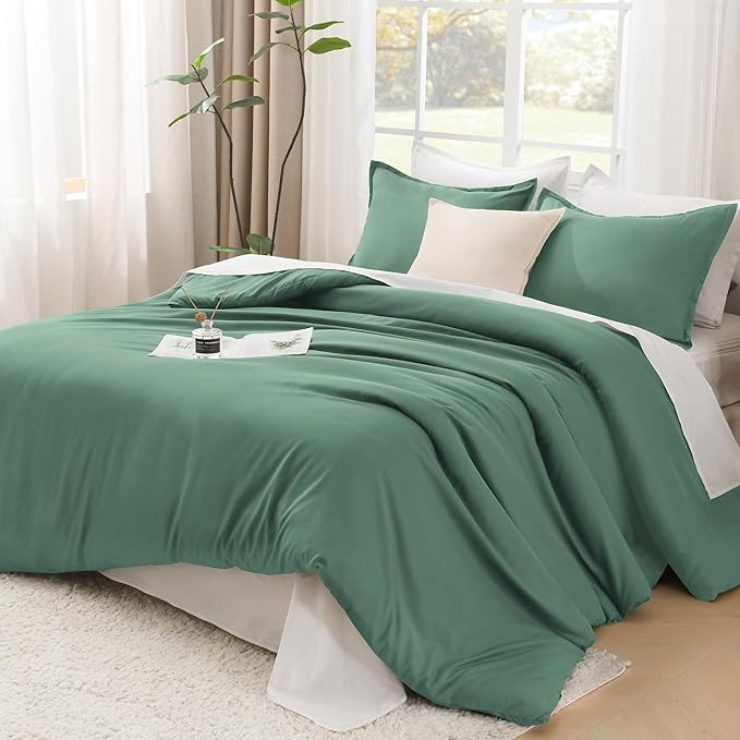 Litanika Comforters Queen Size Haze Green, 3 Pieces Lightweight Solid Bedding Set & Collections, All Season Fluffy Bed Set (90x90 Inches Comforter & 2 Pillowcases)-Ruum Studio Home