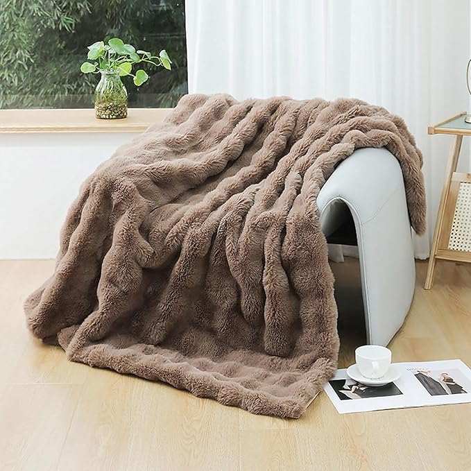 UKELER Soft Faux Fur Throw Blanket Solid Reversible Shaggy Blanket Plush Thick Fluffy Blankets Throws for Bed, Couch, Sofa, Office, Camping 50''x60'' Brown-Ruum Studio Home