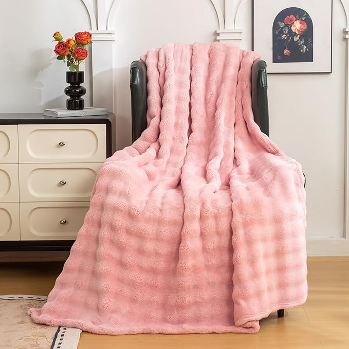 YUSOKI Luxury 3D Bubble Throw Blanket 2lb,All Ages,Home Decoration, (Light Pink,50 * 60inches)-Ruum Studio Home