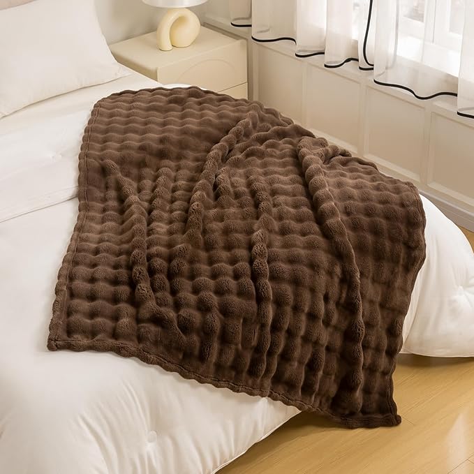 YUSOKI Luxury 3D Bubble Throw Blanket 2lb,All Ages,Home Decoration, (Brown,50 * 60inches)-Ruum Studio Home