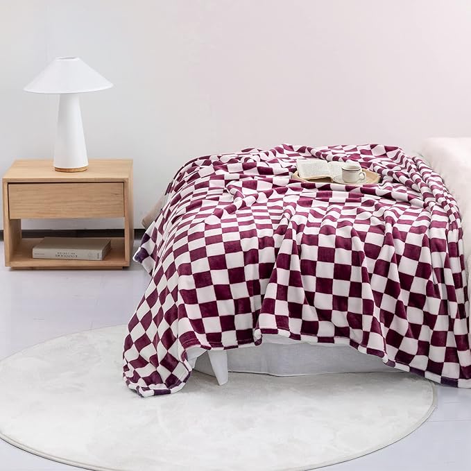 LOMAO Throw Blankets Flannel Blanket with Checkerboard Grid Pattern Soft Throw Blanket for Couch, Bed, Sofa Luxurious Warm and Cozy for All Seasons (Burgundy, 50"x60")-Ruum Studio Home
