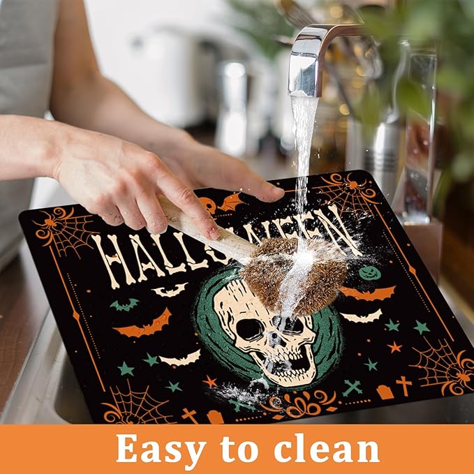 Halloween Placemats Set of 6 Gothic Bat Plastic Table Mats Pumpkin Witch Skull Ghost Halloween Place Mats Washable Vinyl Rustic Table Decoration for Indoor Outdoor Party Kitchen Dining-Ruum Studio Home
