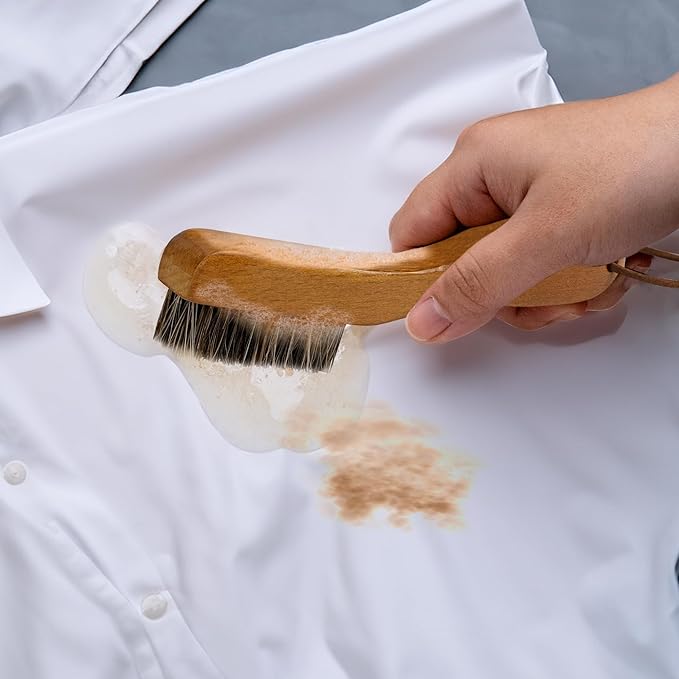 TAKAVU Stain Brush, Laundry Brush for Stain Removal, Natural Horse Hair Cleaning Brush with Ergonomic Handle, Suitable for Delicate Fabrics Without Damage, Perfect Laundry, Shoes, Boots, Home-Ruum Studio Home