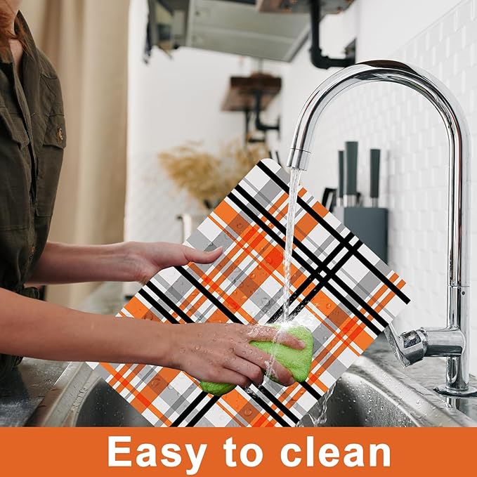 Fall Placemats Set of 6 Fall Orange Black Buffalo Plaid Plastic Table Mats Autumn Thanksgiving Place Mats Halloween Seasonal Table Decoration for Indoor Outdoor Party Kitchen Dining-Ruum Studio Home