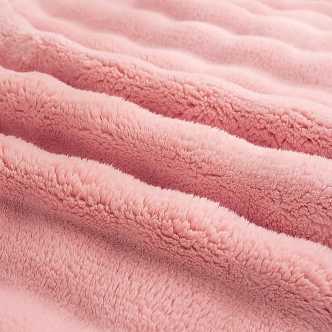 YUSOKI Luxury 3D Bubble Throw Blanket 5lb,All Ages,Home Decoration, (Light Pink,90 * 90inches)-Ruum Studio Home