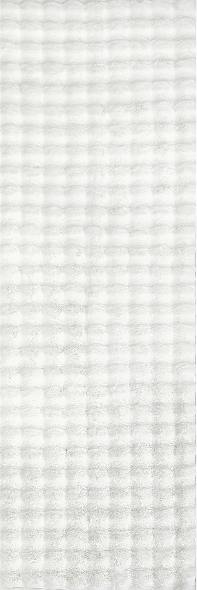 nuLOOM Jeni Checkered 2'6" x 6' Machine Washable Runner Rug for Living Room Bedroom Dining Room Entryway Hallway Kitchen, Off White-Ruum Studio Home