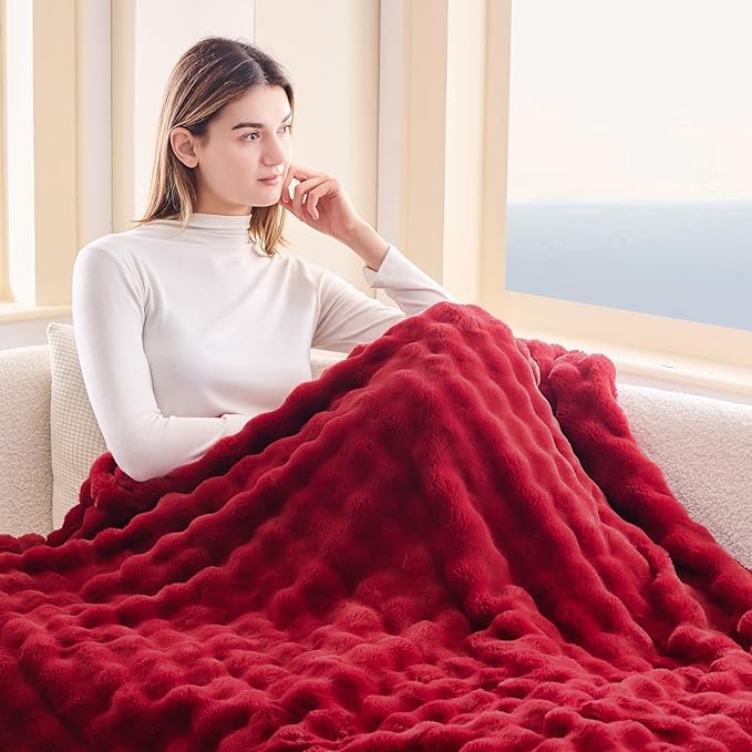 NEWCOSPLAY Faux Fur Throw Blanket Red Bubble Blanket Thick Warm Soft for Couch Sofa Bed 550GSM (Red, Throw(50"x60"))-Ruum Studio Home