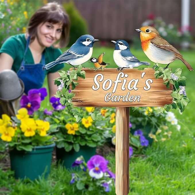 Personalized Colorful Bird Metal Sign with Stake,Custom Gardener Last Name Signs Outdoor Decorate,Customized Garden Accessories Decor for Mother,Birds on the Branch Plaques for Patio Lawn Porch Yard-Ruum Studio Home
