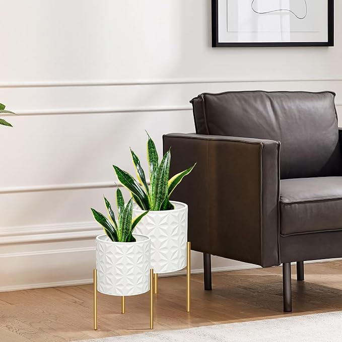 ARNIS Modern Planter Pots, Set of 2 Large Planters with Stand, Decorative Planters, Metal Pots with Drainage Holes for Living Room, Office, Garden or Balcony, 8.25 &10.5 Inch, Matte White-Ruum Studio Home