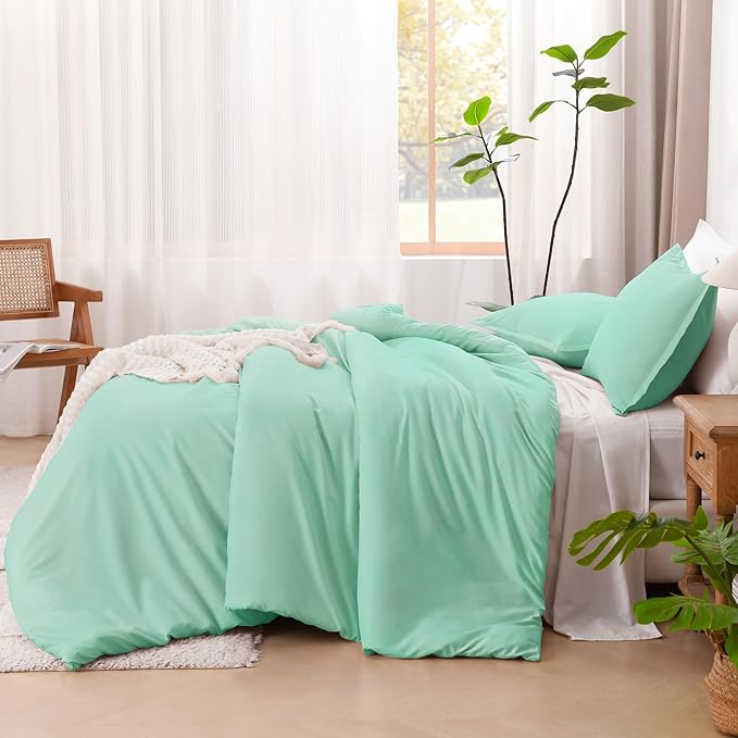 Litanika Comforters Mint Green King Size, 3 Pieces Lightweight Solid Bedding Set & Collections, All Season Fluffy Bed Set (104x90In Comforter & 2 Pillowcases)-Ruum Studio Home