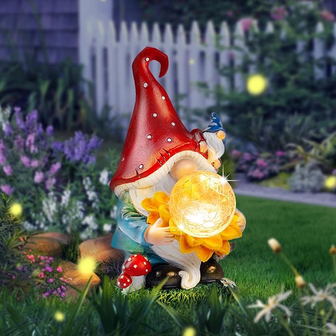 Solar Gnomes Garden Decor Outdoor Statues, Gnomes Gardening Gifts for Women Mom, Gnomes Decorations for Yard with Sunflower Decor Solar Lights for Outside, Patio, Lawn, Porch Decor-Ruum Studio Home