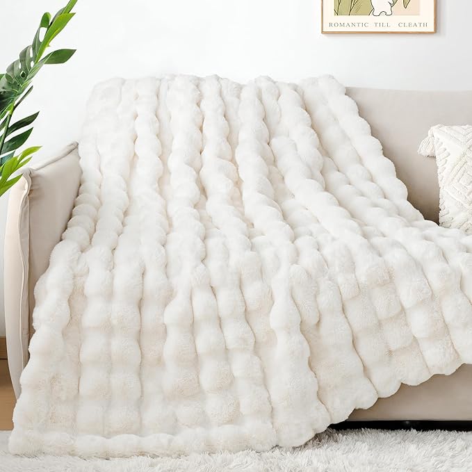 Touchat Luxury 1000GSM Rabbit Faux Fur Blanket, Super Heavy Warm Cozy Brown Blankets for Couch Bed Sofa, Ruched Plush Fuzzy Elegant Soft Reversible Mink Blanket for Living Room Bedroom, 90" x 90"-Ruum Studio Home