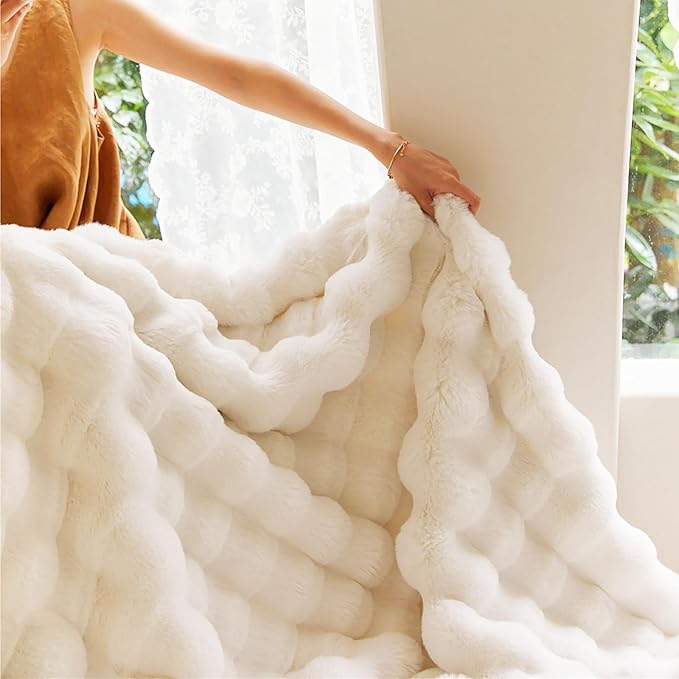 UKELER White Plush Furry Throw Blanket Super Soft Cozy Warm Blanket for Bed, Couch, Sofa, Office, Camping Shaggy Faux Fur Blanket Gift for Women, Men 50''x60''-Ruum Studio Home