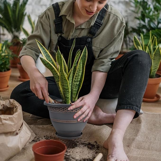 6 Pack 8 Inch Plant Pots, Plastic Flower Pot for Indoor & Outdoor with Drainage Holes & Saucer, Plaid Pattern Planters Garden Pots for Herbs-Ruum Studio Home