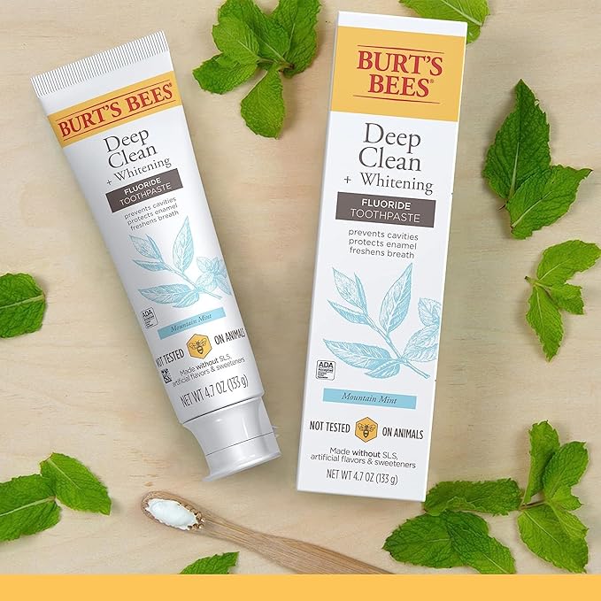 Burt's Bees Toothpaste, Natural Flavor, Fluoride Toothpaste Deep Clean + Whitening, Mountain Mint, 4.7 oz each , (Pack of 3)-Ruum Studio Home