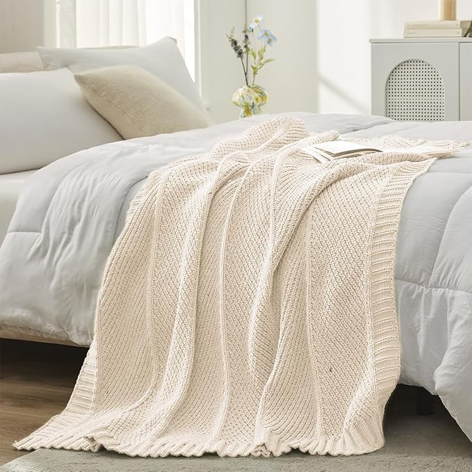 Amélie Home Chenille Knit Throw Blanket for Couch, Chevron Texture Decorative Soft Blanket for Sofa, Bed & Chair, 60"x80", Ivory-Ruum Studio Home