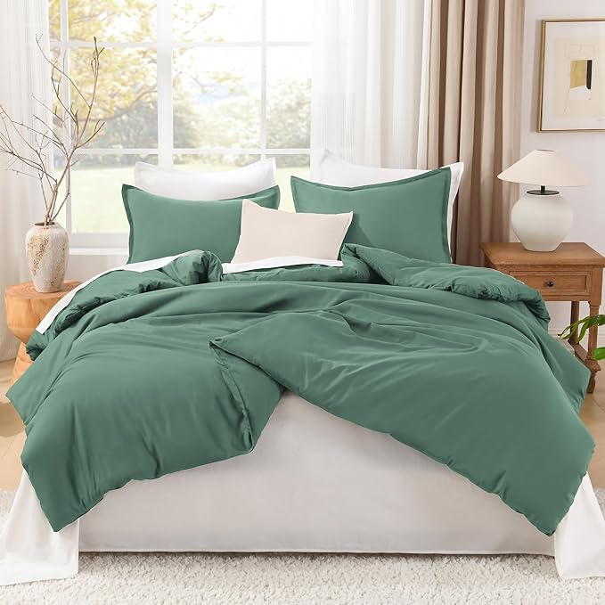 Litanika Comforters Queen Size Haze Green, 3 Pieces Lightweight Solid Bedding Set & Collections, All Season Fluffy Bed Set (90x90 Inches Comforter & 2 Pillowcases)-Ruum Studio Home