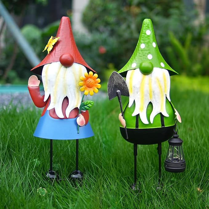 HONGLAND Solar Metal Gnome Yard Art -18 Inch Garden Gnomes Statues Outdoor Decor with Solar Lantern Lights -3D Outdoor Figurines for Patio Yard Lawn Porch Ornament Gardening Gifts-Ruum Studio Home