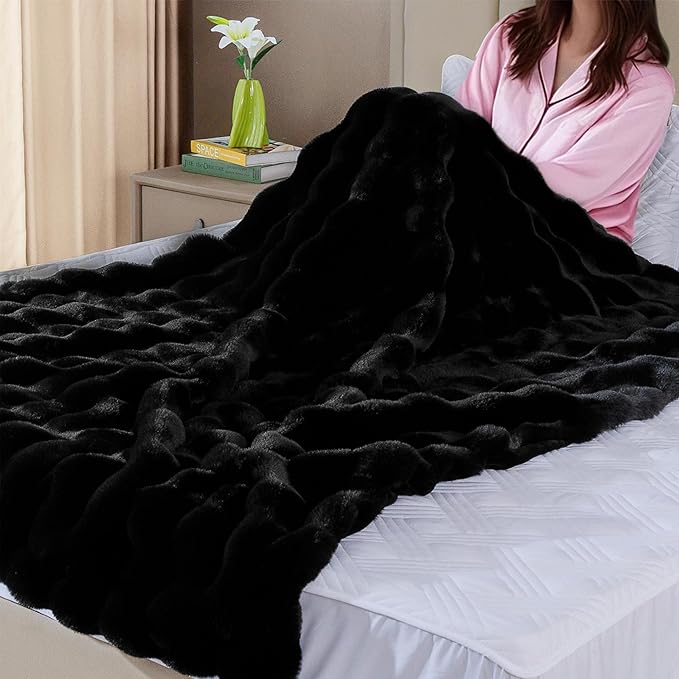 Black Fluffy Thick Fur Throw Blanket 50x60 for Bed Couch Office Chair Bunny Soft Blanket for Adults Gift Home Living Room Decorative Decor 860 GSM-Ruum Studio Home