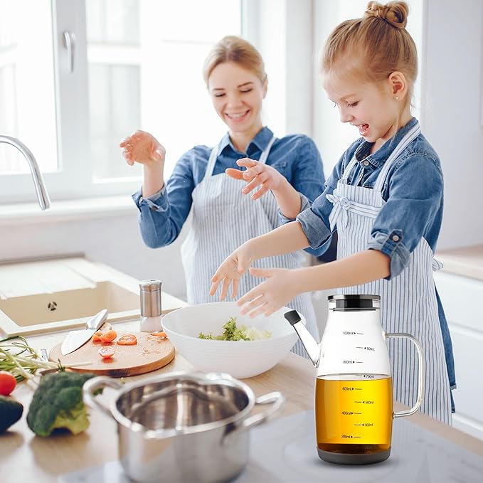 Large Glass Oil Dispenser Bottle for Kitchen Cooking Recipiente Para Aceite De Cocina Olive Oil Vinegar Dispenser Cruet Stainless Steel Lid No Drip Liquid Container (Clear, 34oz /1000ml)-Ruum Studio Home