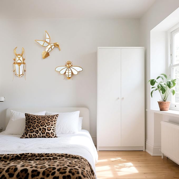 Vintage Wall Sculpture Animals Gold Bird Mirrors - Gold Resin Hummingbird and Glass Wall Decor, Perfect for Victorian and European Themed Homes-Ruum Studio Home