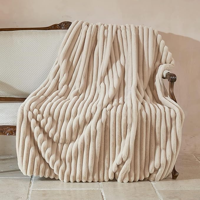 Amélie Home Faux Fur Throw Blanket for Couch, Cozy Fuzzy Fluffy Fur Luxurious Soft Striped Plush Gift Blankets for Family Sofa Chair Bed Living Room Bedroom, 55"x70", Beige-Ruum Studio Home